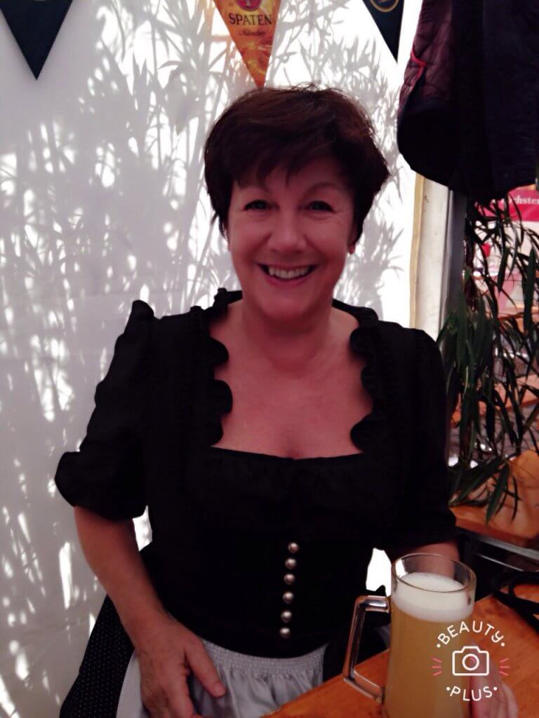 Frau in der Tracht
